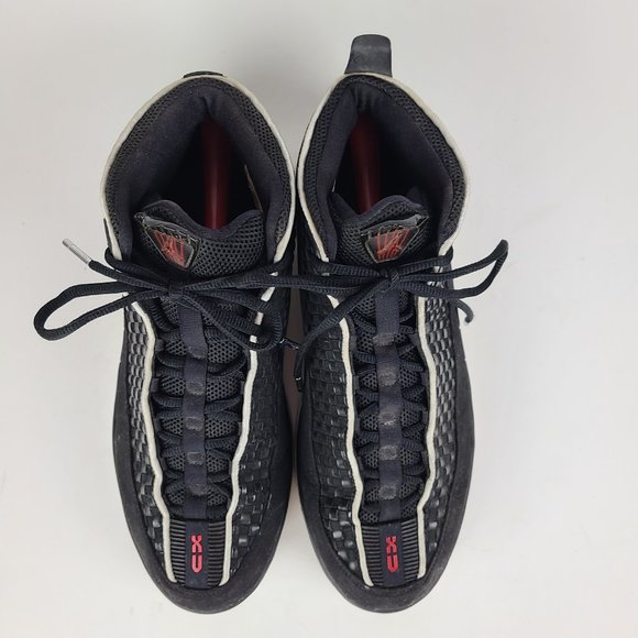 Nike Air Jordan 15 XV Retro SE Size 12 Black Metallic Silver (2008) 317112-007